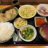 「和食家 おはこ 十八番」、豚バラロール白菜定食。選べる副菜はアジの刺身