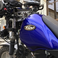 ヤマハ xt250t タンク　TW等のビックタンク化にも？！　YAMAHA TW200ビックタンク化の改造が終了 | わっちのポレポレ ブログ