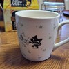 実家にて：クロネコヤマトのマグカップ