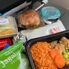 【双子・子供3人連れ旅★】シンガポール航空の機内食、おもちゃ