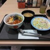 ビビンバと牛肉のコラボ！