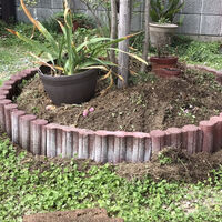 簡単diy ブロックを並べるだけの花壇づくり ちょっと曲がった家 簡単diy ブロックを並べるだけの花壇づくり ちょっと曲がった家