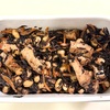 生まれて初めて作ったひじきの煮物と余り物消費メニュー。