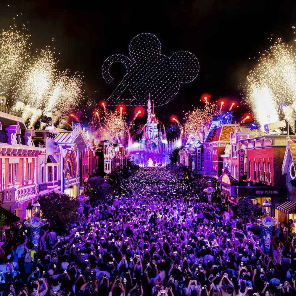 香港ディズニーランド・リゾート、20 周年記念イベント「最高にマジカルなパーティー」開幕