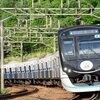 相互直通1周年電車を鶴ヶ峰で