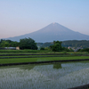 柚野の棚田と白糸の滝月虹