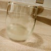 【衝撃】友人が突然「牛の尿」を飲み始めた話　そして飲まされた話　気になる味はまさかのレモネード！？