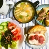 いちごを煮て甘酸っぱいブランパンサンドの昼食