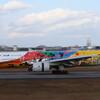 着陸してきた ANA「HELLO 2020 JET」