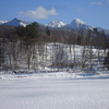 蓼科湖面は雪