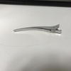 黒から白から茶色の髪の毛