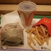 マクドナルド『サムライマック 炙りトリプル醤油肉厚ビーフ』