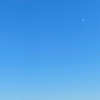 富士山と月