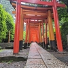 ☔雨の根津神社