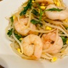 エビ、パクチーと豆もやしの魚醤炒め