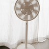 バルミューダのDCモーター高級扇風機「GreenFan Japan」の風が静かで心地よい