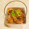 花椒辣醤の唐揚げ丼とランチボックス