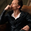 Tom Hiddlestonと夜更かし