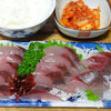 今日の食べ物　夕食にイナダの刺身