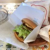 久々にモスバーガー食べました。でもベッカーズもまた食べたい。