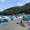 意外と混んでいる８月の海水浴場