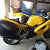 ST4sパニアケース取り付け超難攻。