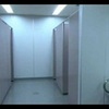 転ぶトイレ　恐怖動画