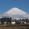 麓まで真っ白な今朝の富士山(20250307)