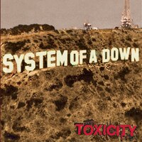 System of a Down『Toxicity』（2001)｜超高速ビートと伝統楽器が衝突する、音の錬金術