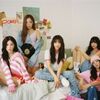 Apink の「Wait Me There」 歌詞和訳,曲は、過去を振り返り、未来を展望し