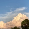 まだ夏の空　入道雲