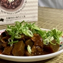 丸小本店「老舗肉屋の和牛どて煮」実食レビュー