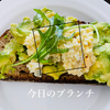 【オーストラリアでおうちカフェ】今日の簡単ブランチはシンプルなオープンサンド