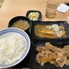 牛皿、サバ味噌定食