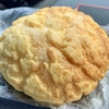 動画でおいしいと言っていたメロンパンを買ってみた③