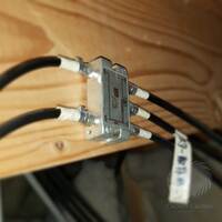 建売住宅でも部屋間有線接続を諦めたくない人のためのMoCA 2.5