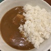 快活CLUBで夜食カレー！170円追加で北海道野菜ビーフカレー！じゃがいもやニンジンがたっぷり！510円！