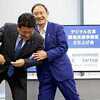 平井大臣　総裁選で岸田議員支持。
