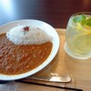 銀座一丁目駅「HAPPY SCIENCE GINZA BOOK CAFE」【本とカフェ】