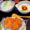 名代とんかつ　かつくらの、サックサクとんかつと自分でスリスリする胡麻のソース美味っ！（神戸・三宮駅周辺）