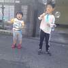 祭日は子どもをみる日