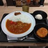 トマトとハヤシライスの組み合わせ