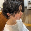 ハンサムショートの【ふわくしゃ】春っぽいパーマスタイル