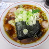 【今週のラーメン１０２３】 青島食堂 秋葉原店 （東京・秋葉原） 青島チャーシュー・薬味ネギ増し