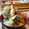 「金澤旬料理 八兆屋 駅の蔵」でかき揚げ天丼とおそばの膳