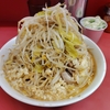 【ラーメン二郎 ひばりヶ丘駅前店】乳化の進んだスープと長ネギが相性抜群！人気トップクラスの直系二郎