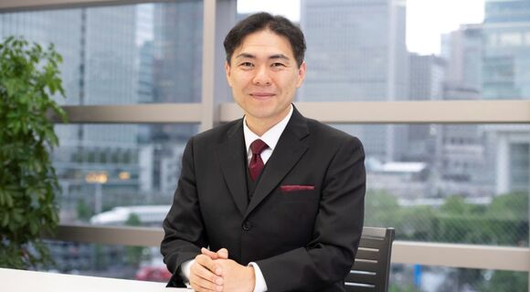 プロフェッショナル執事・新井直之が教える意外と庶民派？世界の富豪たちの知られざる食事情