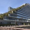 アクロス福岡の建物の段々は登れるらしいので登ってきた！【ステップガーデン】