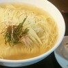 焼きおにぎりは絶対いれろ！新宿塩ラーメンの雄『麺屋 海神』