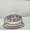 シナモロール：お誕生日クロスステッチをします。